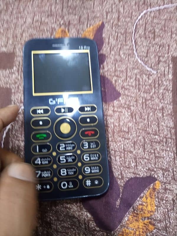 G five mobile ha or 2 month used ha 10 month warranty ha company ki 1