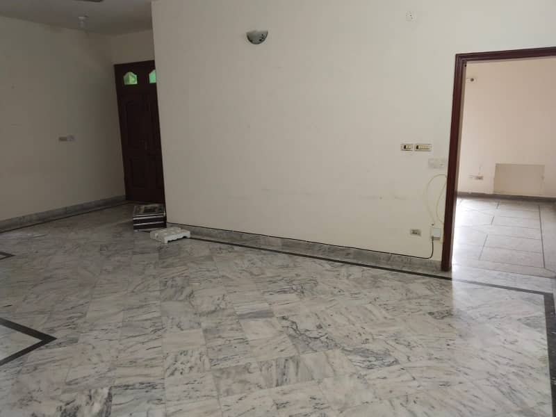 SEPARATE GATE KANAL Upper With Drawing Room Available For Rent in DHA Phase 3 1