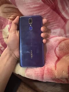 oppo F11 for sell