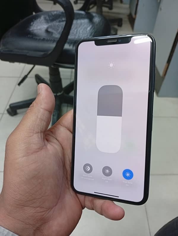 iphone 11 pro Max 64gb 0