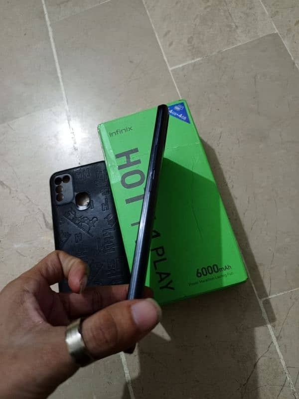 infinix hot 11play 4gb 64gb 6000mh batrry with box 7