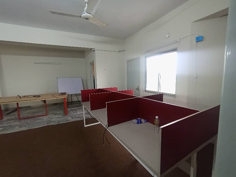 I-8. Markaz Office Space 1200 Square Space Available For Rent 32