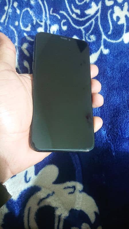 iphone xs 64gb Non pta 10/10 condition 2