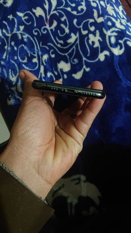 iphone xs 64gb Non pta 10/10 condition 3