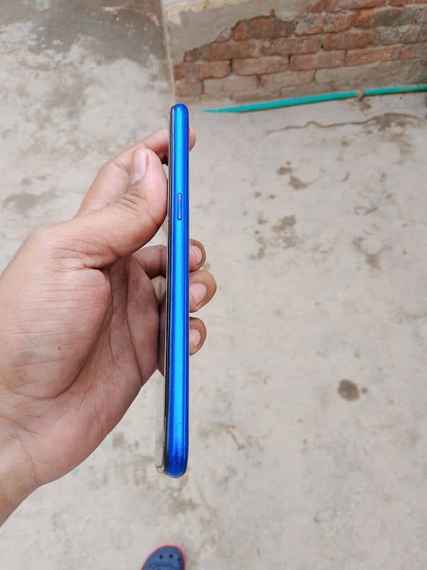 Realme C2 2/32 WITH BOX ONLY 2