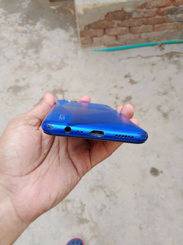 Realme C2 2/32 WITH BOX ONLY 3