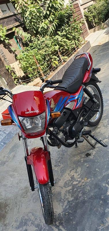 Honda prider CD100 0