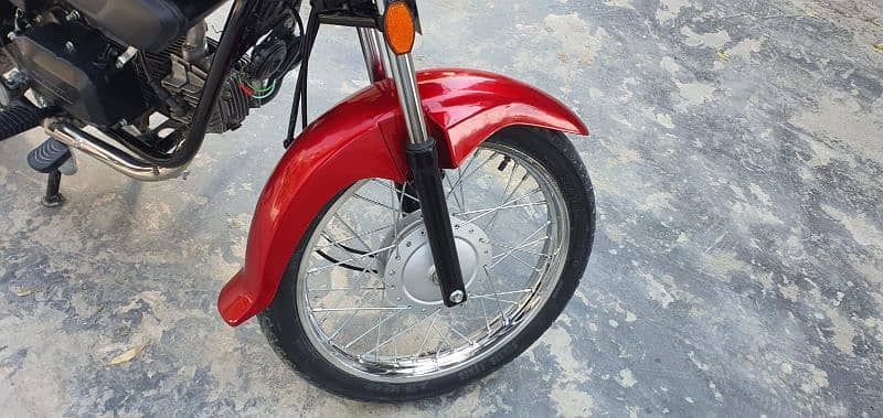 Honda prider CD100 3