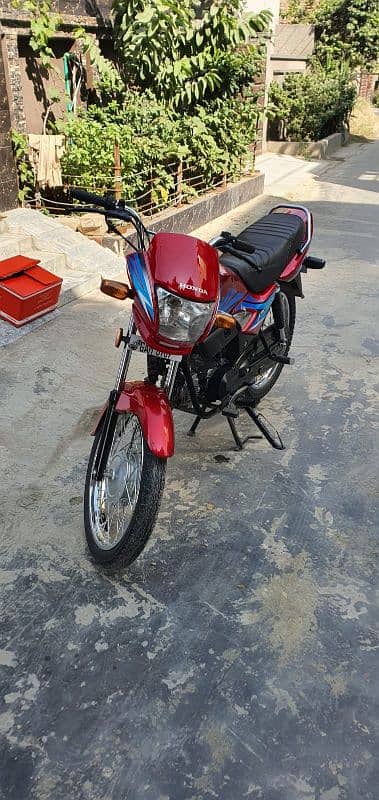 Honda prider CD100 7