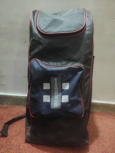 GRAY NICOLLAS CRICKET KIT BAG