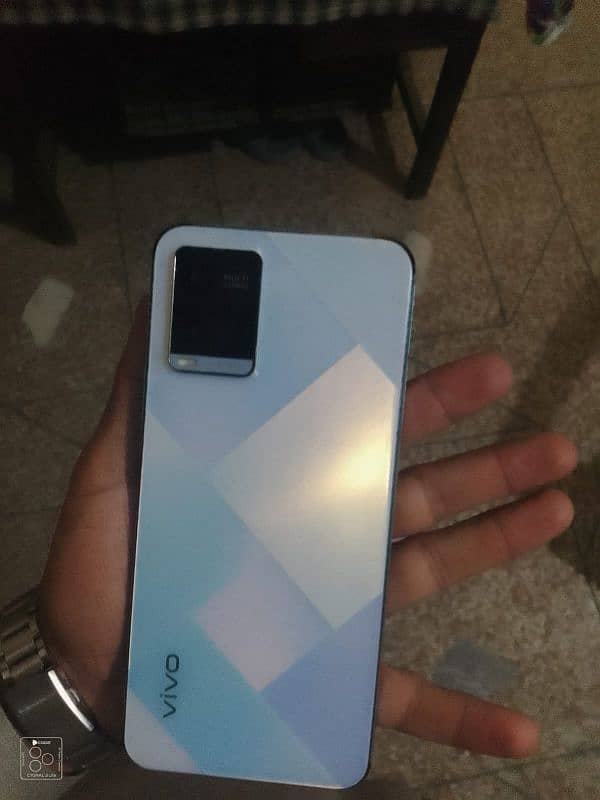 vivo y21s 3