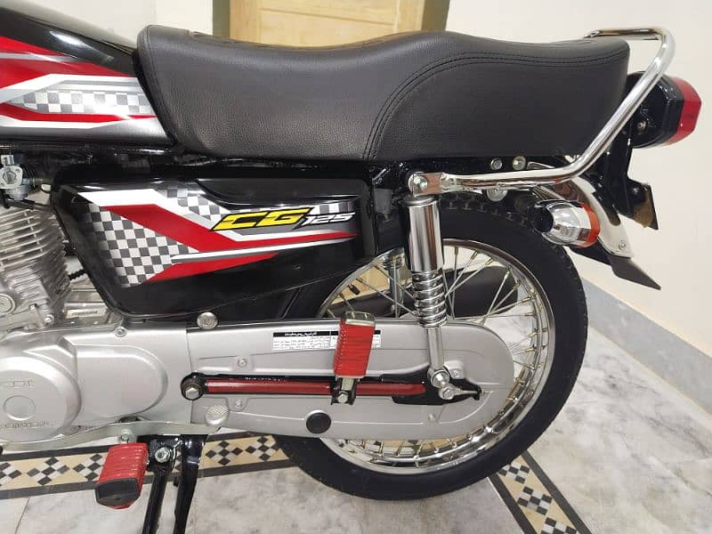 honda 125 antique peace 6