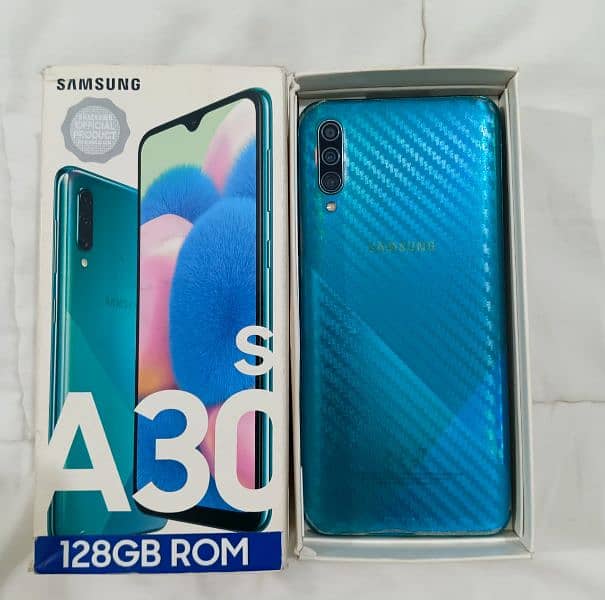 Samsung Galaxy A30s 0