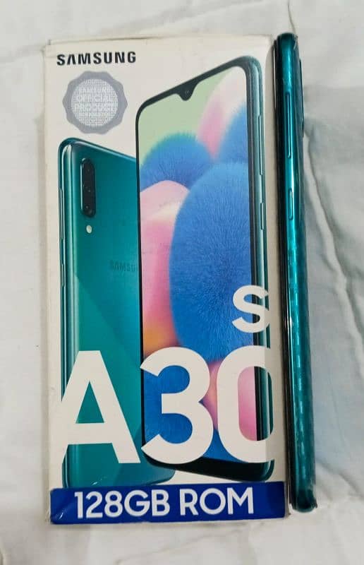 Samsung Galaxy A30s 3