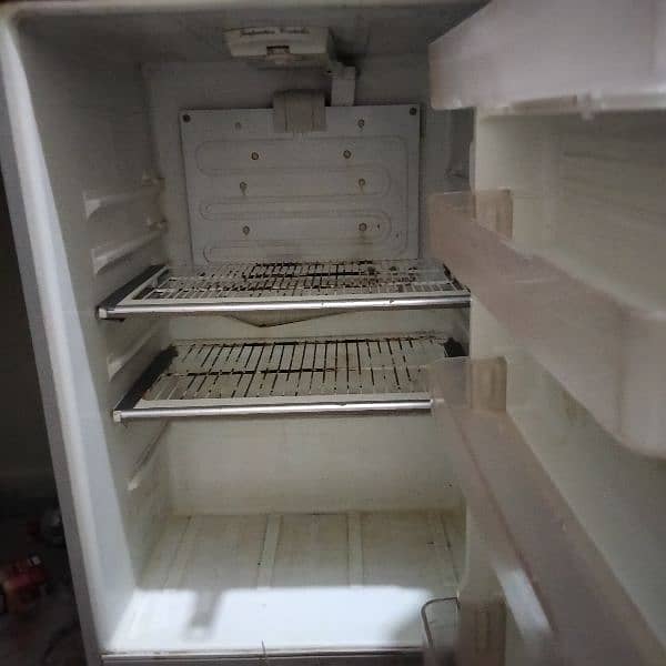 dawlance refrigerator 0