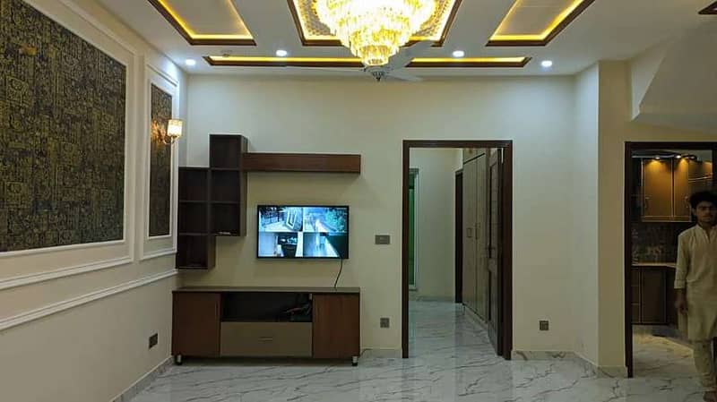 LOWER PORTION VERY SUPER HOT LOCATION FOR RENT IN DHA 11 RAHBER SECTOR 2 6