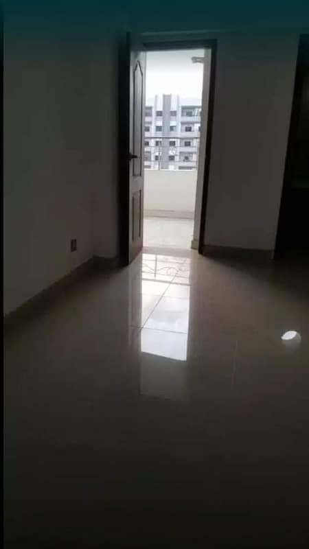 Sub-leased apartment available for sale 6