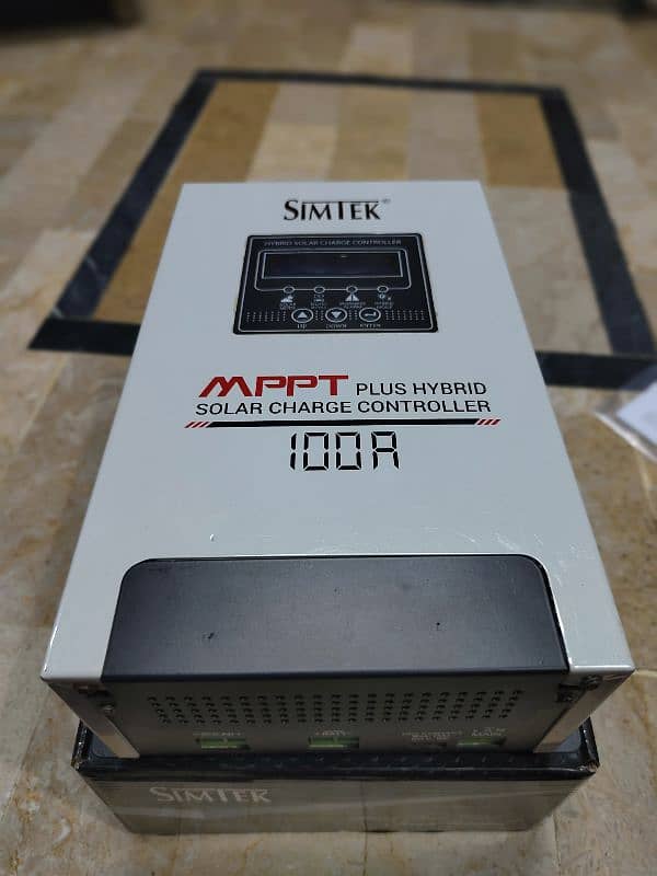 MPPT Charger simtec 100A +hybrid 3