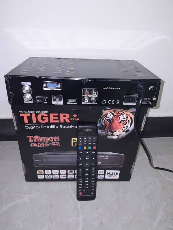 Tiger ricevier with Dish with LNB 2