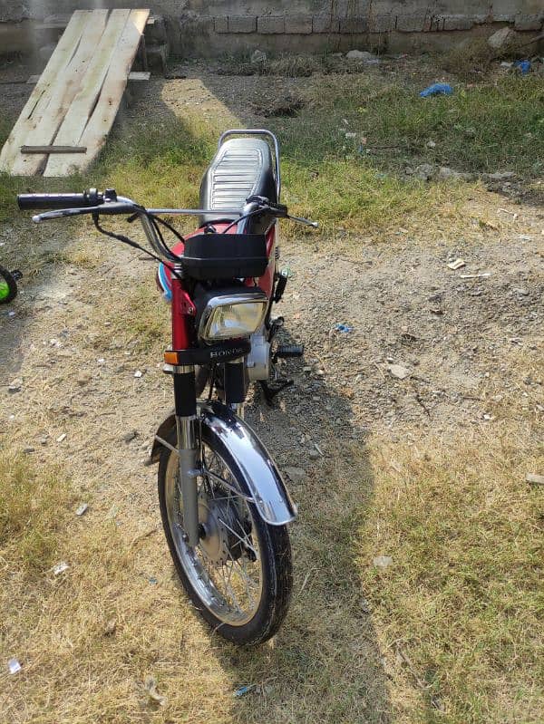 honda 125 18 modle 4