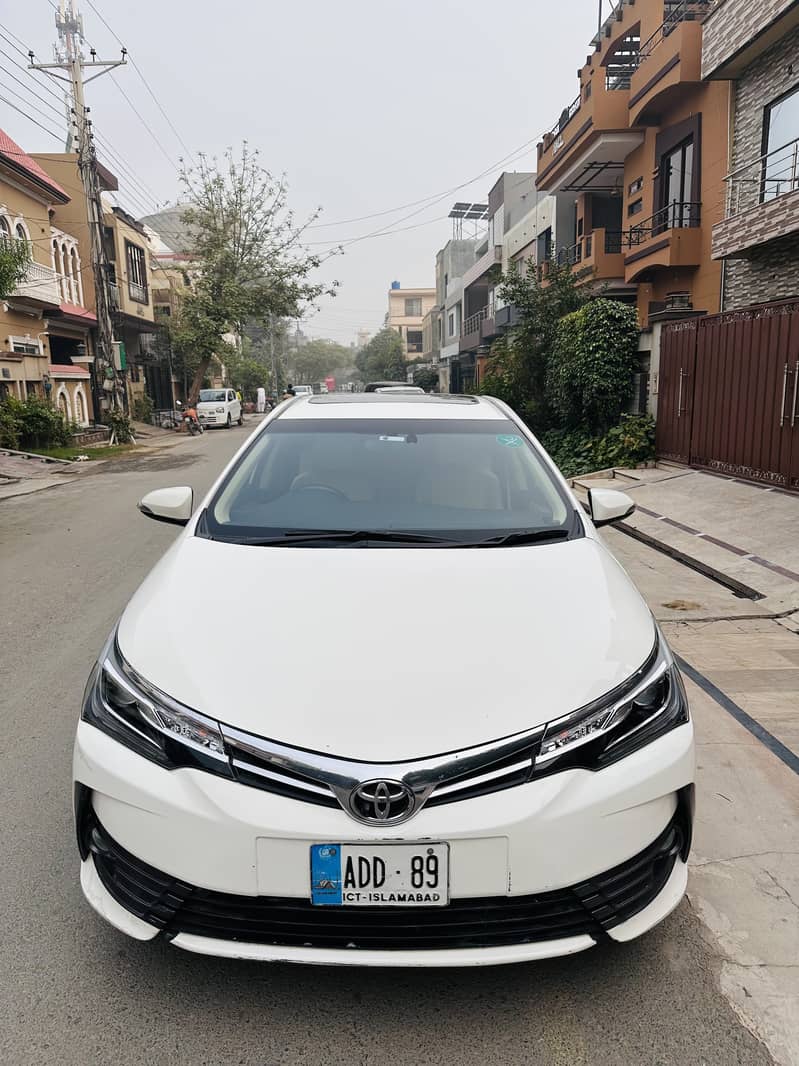 Toyota Corolla Altis 2018 Grande 1.8 CVT Full Option With Beige Interi 0