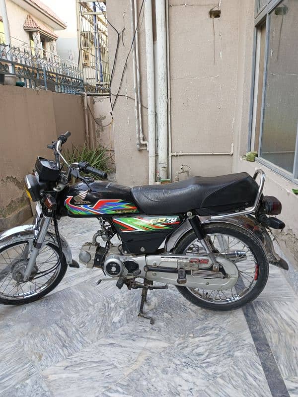 Honda CD-70 sale in good condition all parts are genuine . . . 3