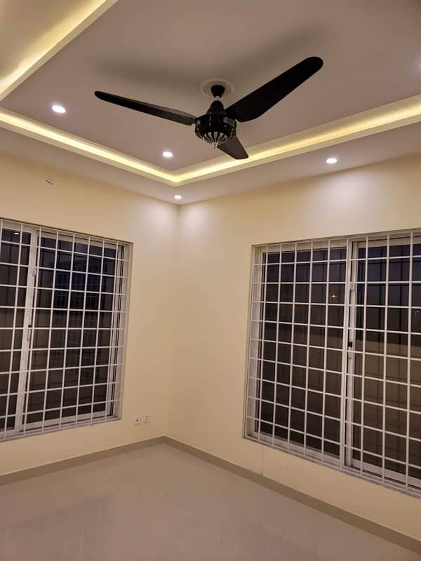 1 Kanal Upper Portion Up For Rent On Very Prime Location Dha Phase 2 Islamabad 8