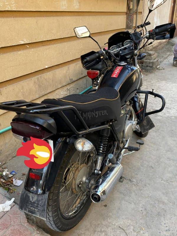 Suzuki gs 150 2