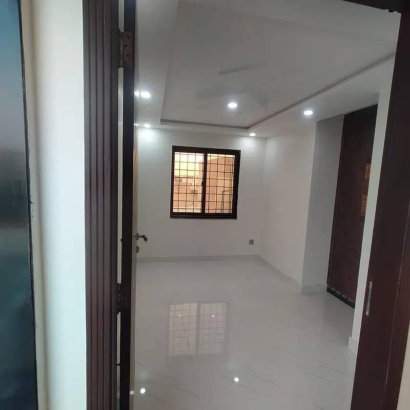 2 Bed Room Uper Portion For Rent in Gulraiz near Bahria Town 5