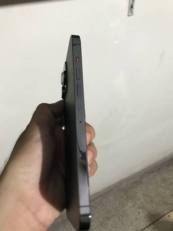 iPhone 13 pro max non pta 4