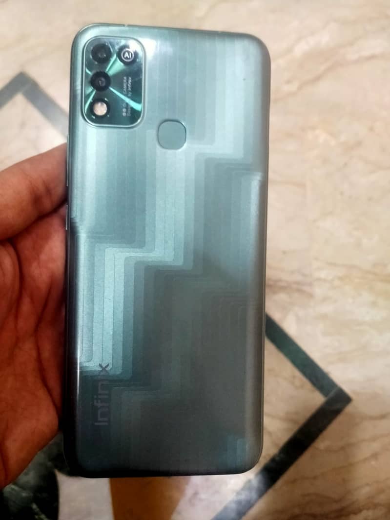 Infinix Hot 10 Play - Excellent Condition | 6000mAh Battery | 4GB RAM 2