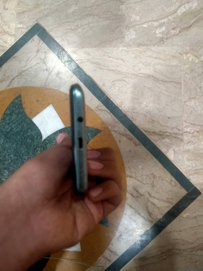 Infinix Hot 10 Play - Excellent Condition | 6000mAh Battery | 4GB RAM 13