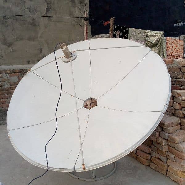 6 Feet imported dish antenna 1