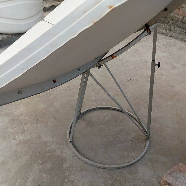 6 Feet imported dish antenna 3