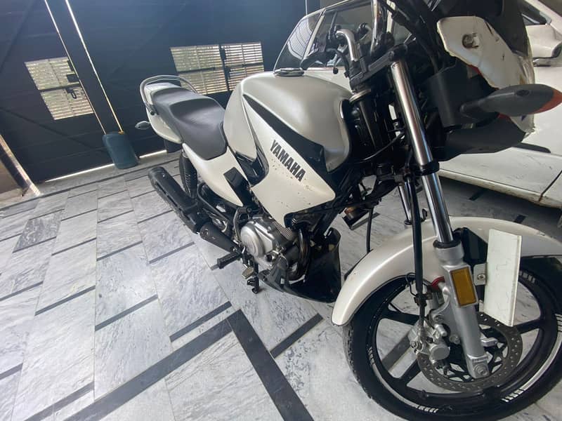 Yamaha YBR 125 2019 1