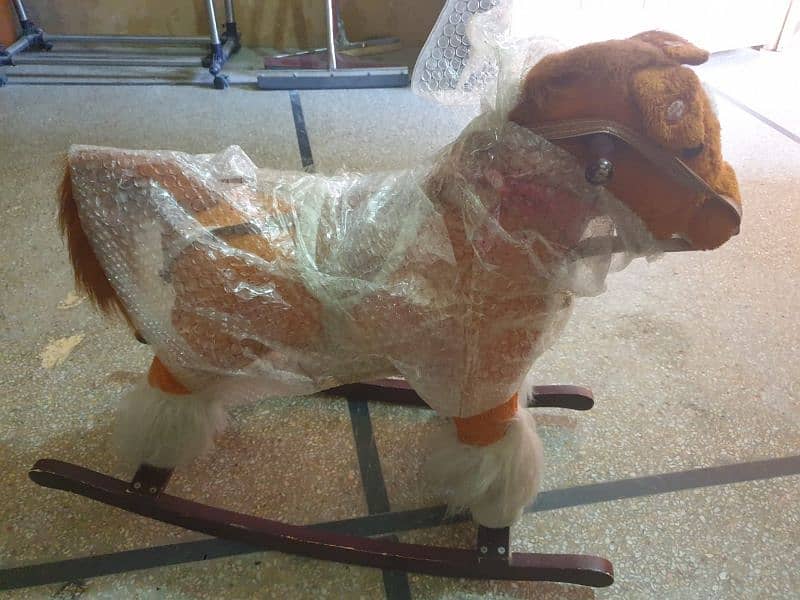 Classic Rocking Horse Swinger for Kids - Plush Fun and Adventure! 0