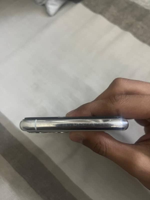 iphone 11 pro non pta 5