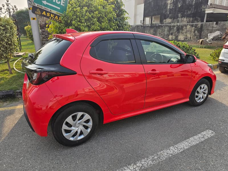 Toyota Yaris 2021 Model 2024 Fresh import low miles (R) GRADE 4