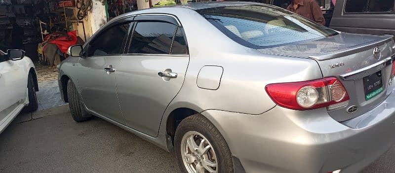 Toyota Corolla GLI 2014 13