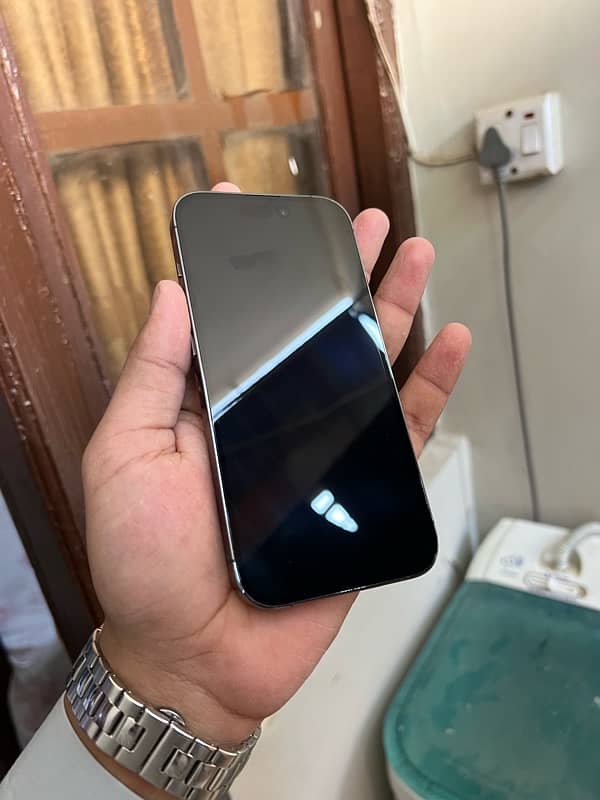 i phone 14 pro 1tb non pta jv 3