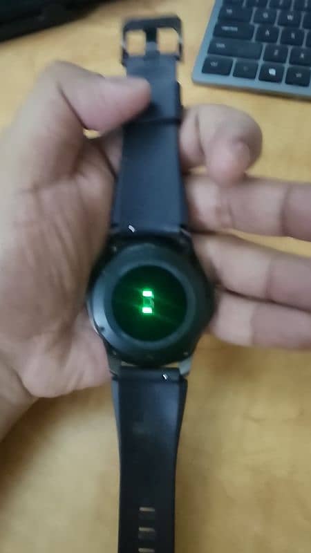 Samsung S3 Frontier Smartwatch - 10/10 Condition - Original Box 10