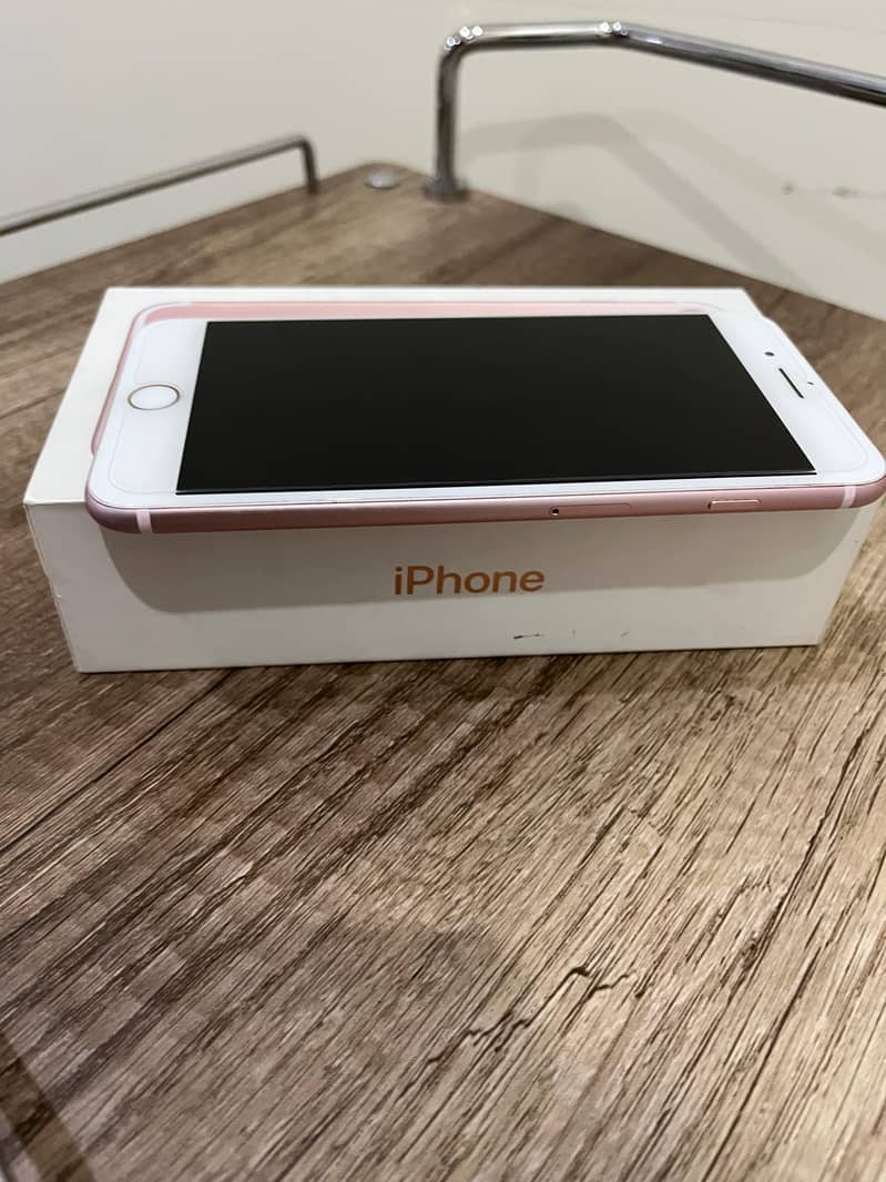 iPhone 7plus 128gb PTA Approved With Box 6