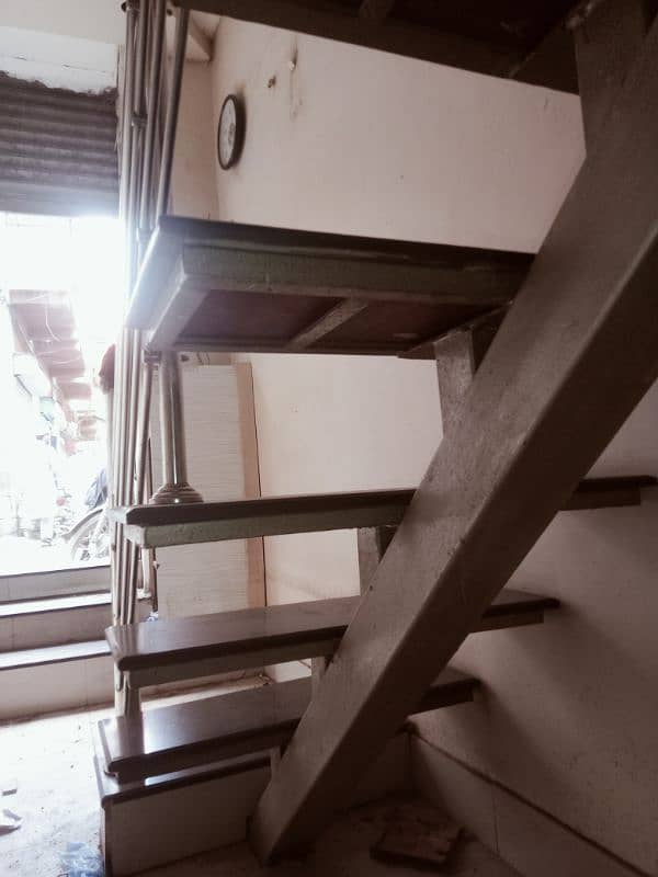 steel stairs 0