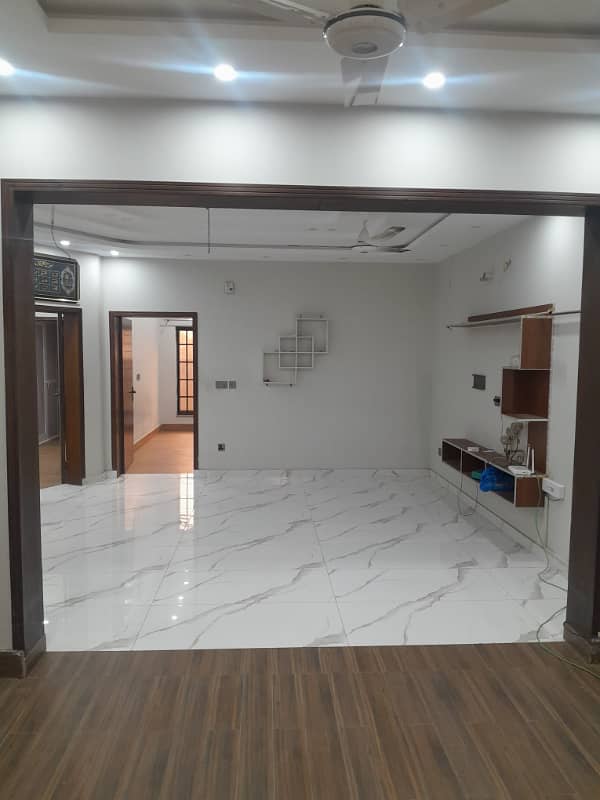 10 Marla Beautiful Lower Portion Available For Rent In Topaz Block Park View City Lahore 1