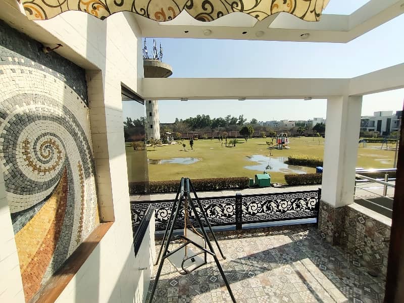 5.33 Marla Facing Park House For Sale In Eastern Block Bahria Orchard Lahore 10