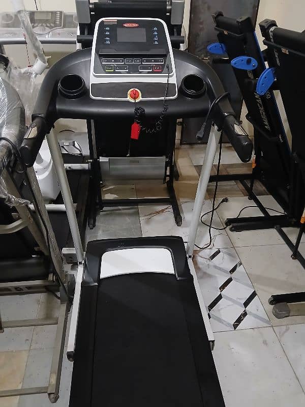 treadmils. (0309 5885468). jogging machines . gym cycles. ellapticals 15