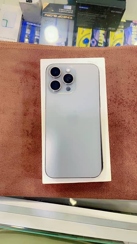 i phone 15 pro max 256gb physical dual sim pta approved 5