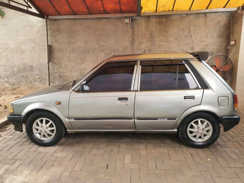 Daihatsu Charade 1986 0