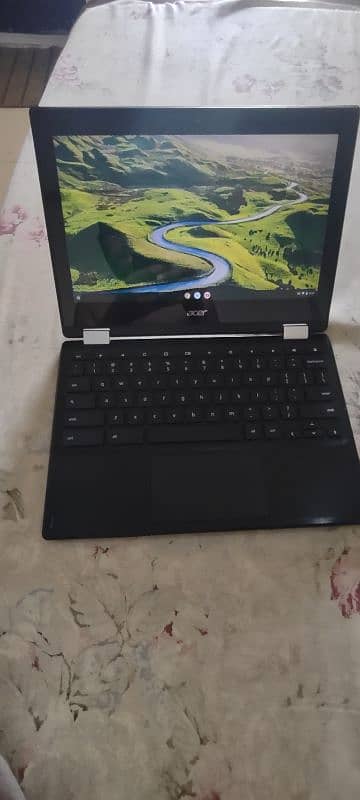 Acer R11 Chromebook as good as new in a Reasonable price 0