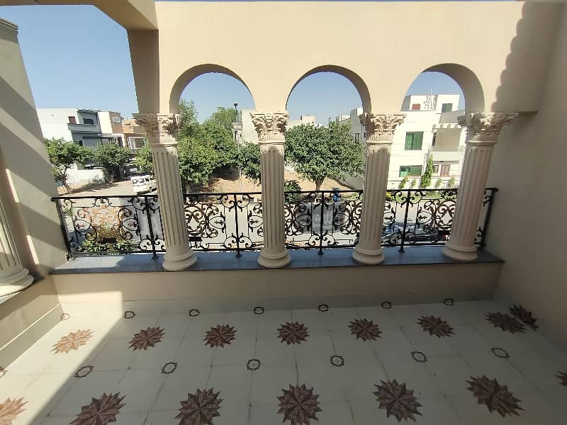 Brand New 1 Kanal House For Sale in Janiper Block Bahria Town Lahore 28